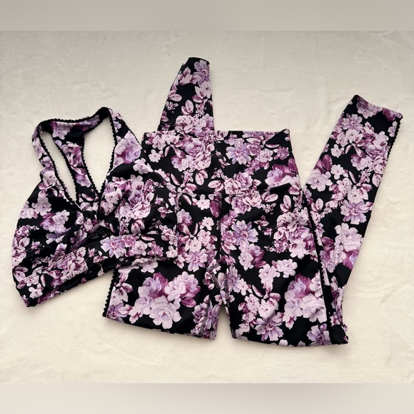 Beach Riot Kat & Twist Fairy Floral Sports Bra and Leggings Matching Set Small - Picture 6 of 14
